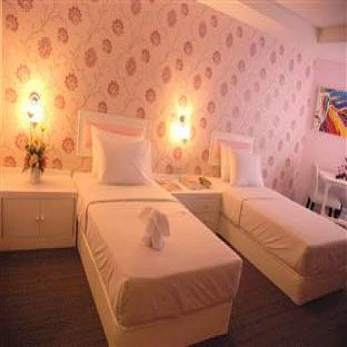 Angket Hip Residence Pattaya Exterior foto