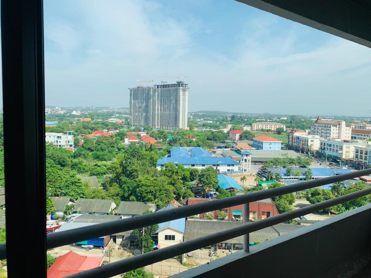 Angket Hip Residence Pattaya Exterior foto
