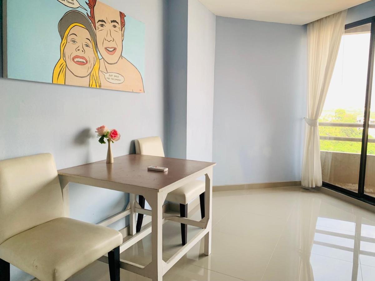 Angket Hip Residence Pattaya Exterior foto